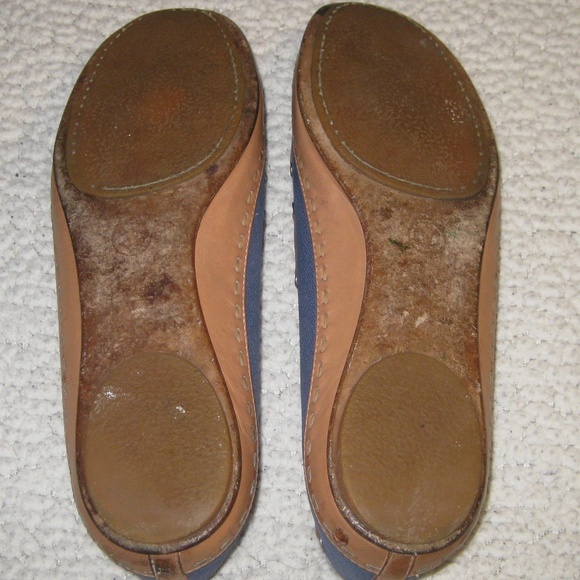 CHANEL Blue Canvas Flats - Picture 2 of 8